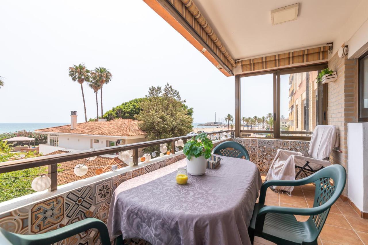 Isola Beachside Apartment Valenza Esterno foto