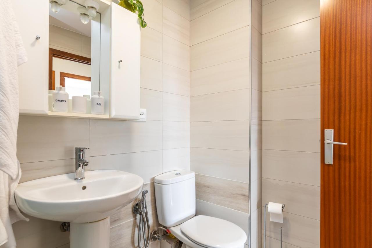 Isola Beachside Apartment Valenza Esterno foto