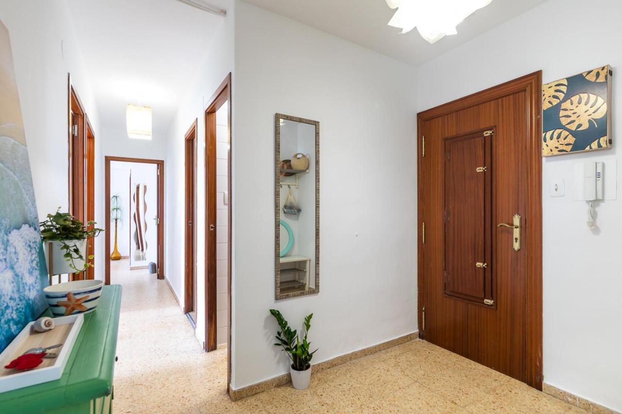 Isola Beachside Apartment Valenza Esterno foto