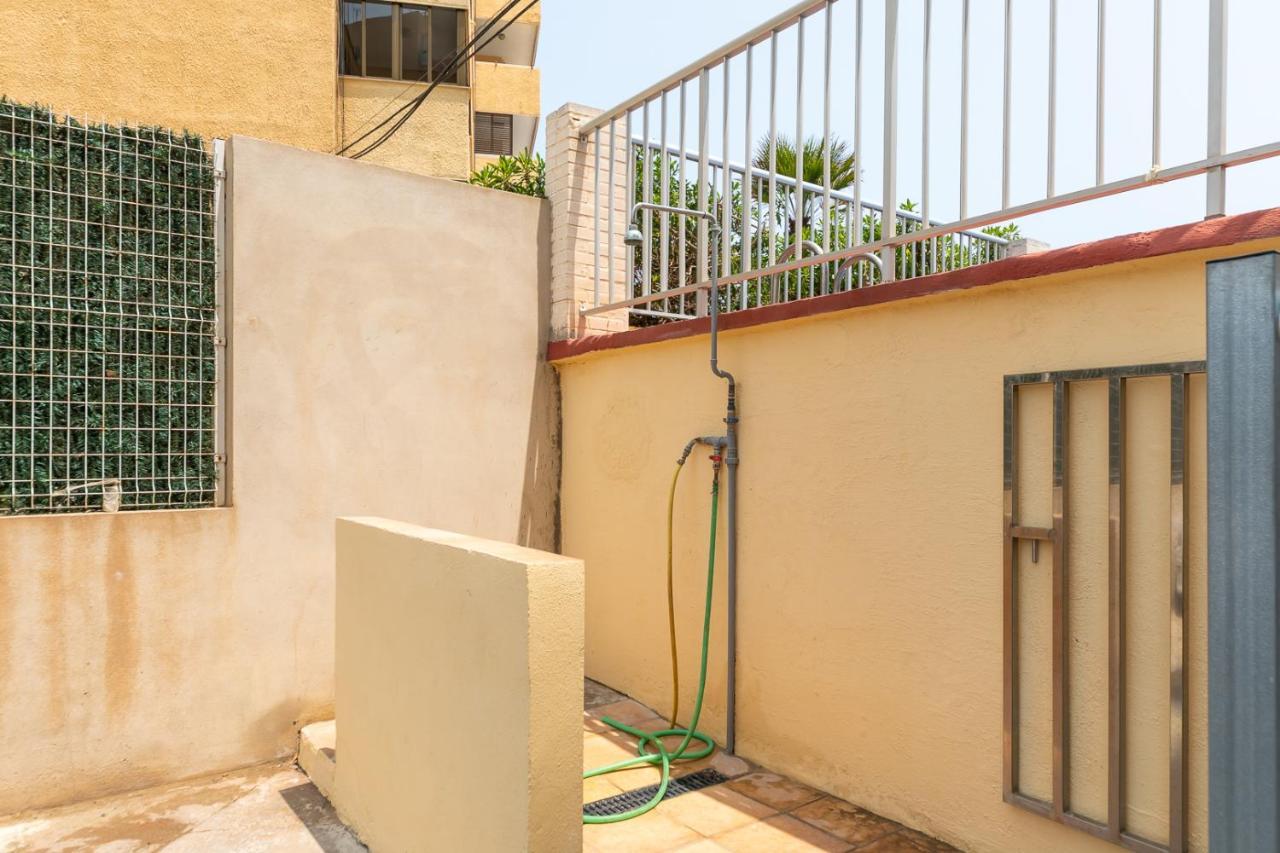 Isola Beachside Apartment Valenza Esterno foto