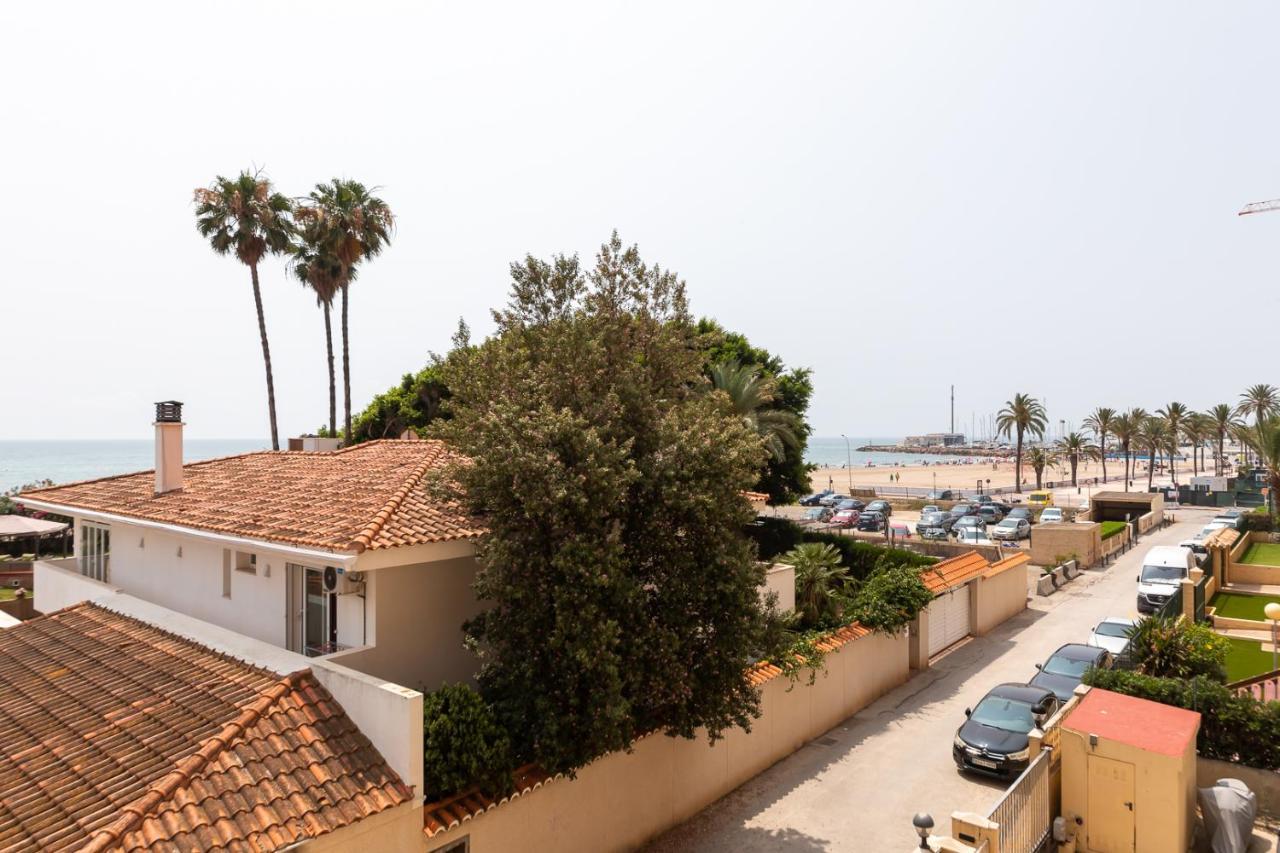 Isola Beachside Apartment Valenza Esterno foto